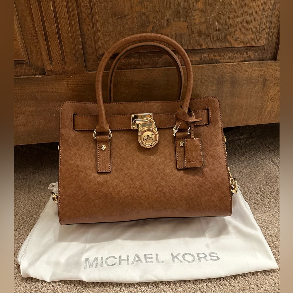 Micheal Kors brand new never worn purse
